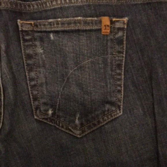 Distressed joe s Jeans - Picture 2 of 3